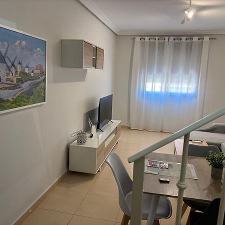 Apartamento Duplex Entre Molinos Consuegra Exterior foto
